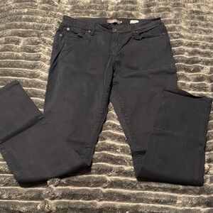 Navy Straight Leg Jeans with Sleek Design